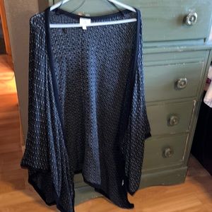 AE Poncho/Wrap -Cozy!